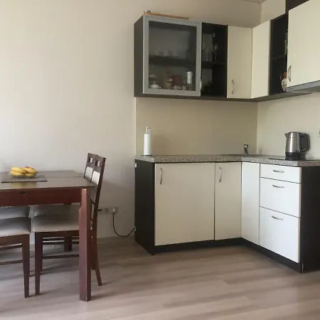 Sauleti Apartamentai פלאנגה